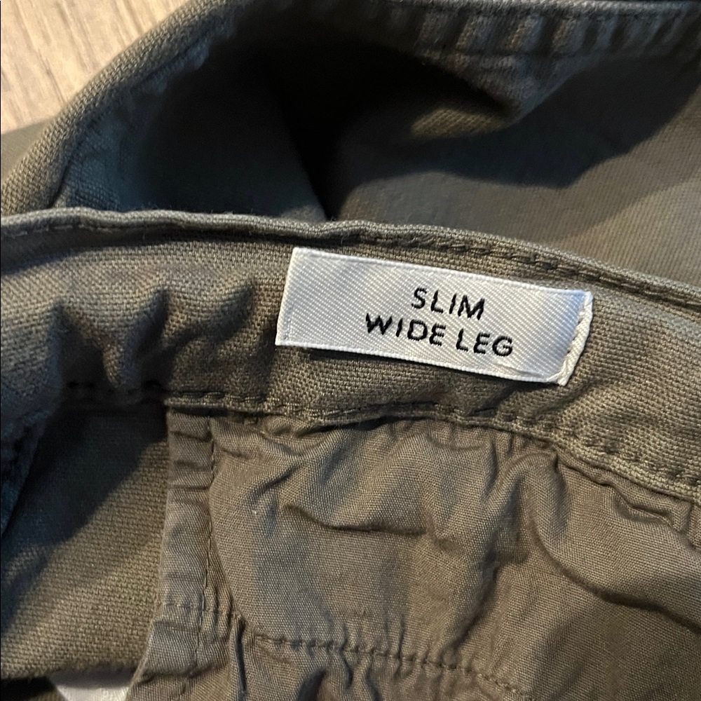 J.Crew Olive Wide Leg Chino Pants | Casual Utility Style, Size 6/28 - Picture 3 of 6